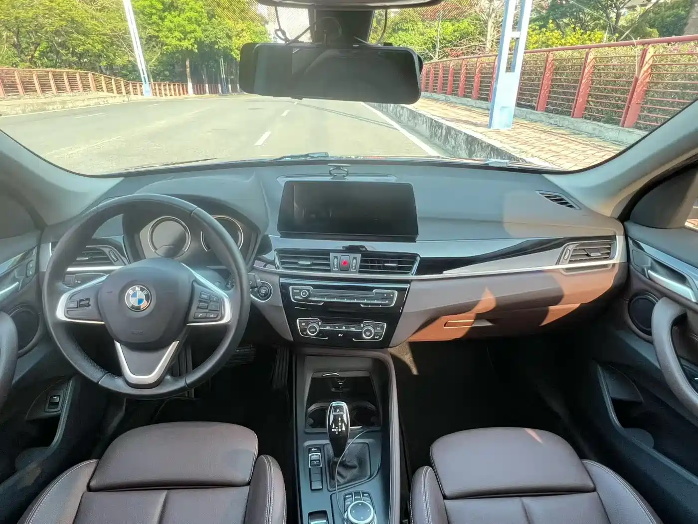 BMW X1 2020 sDrive25Li Leading Model фото 8