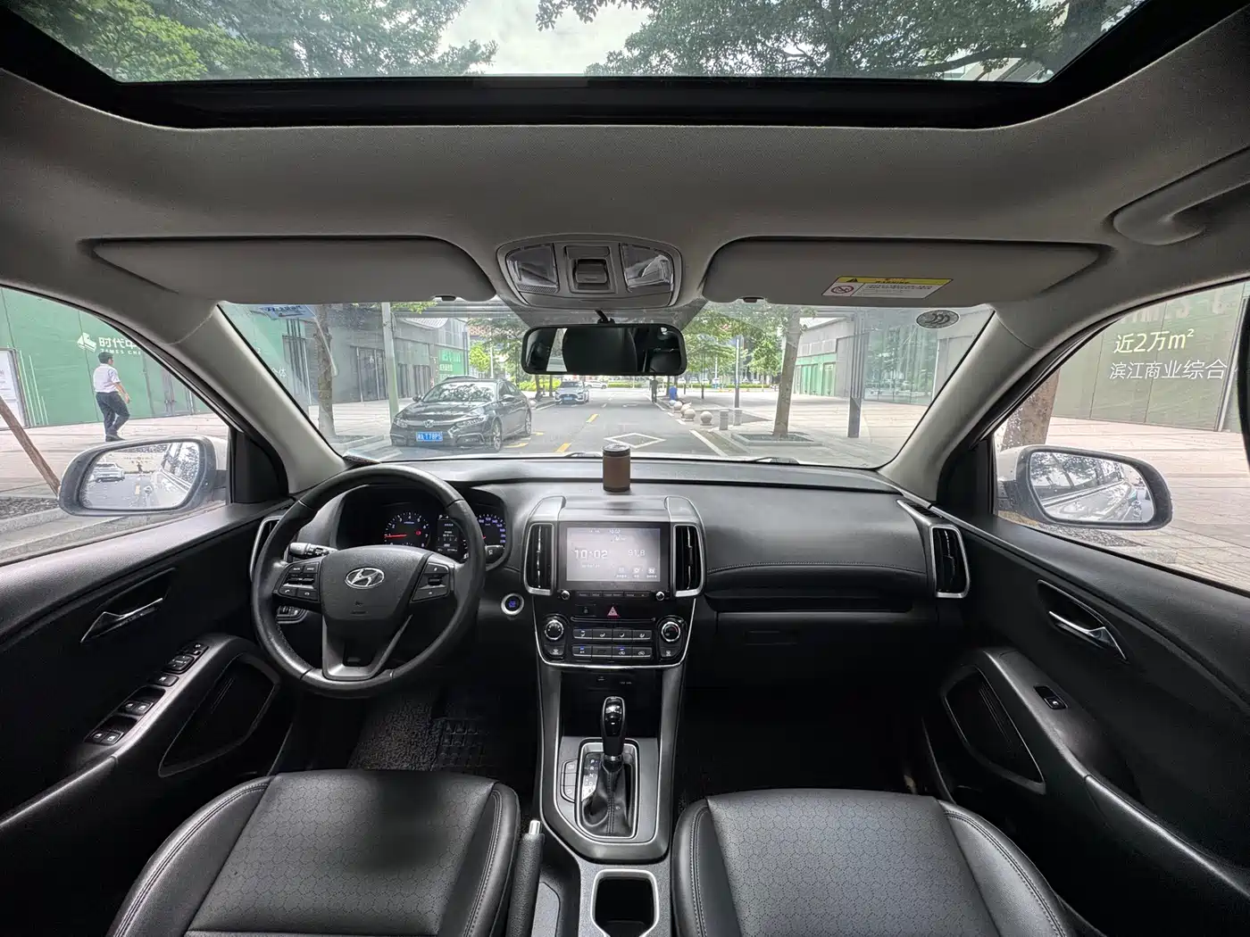 Hyundai Beijing Hyundai ix35 2018 2.0L Automatic 2WD Zhiyong·Enjoyment Edition фото 12