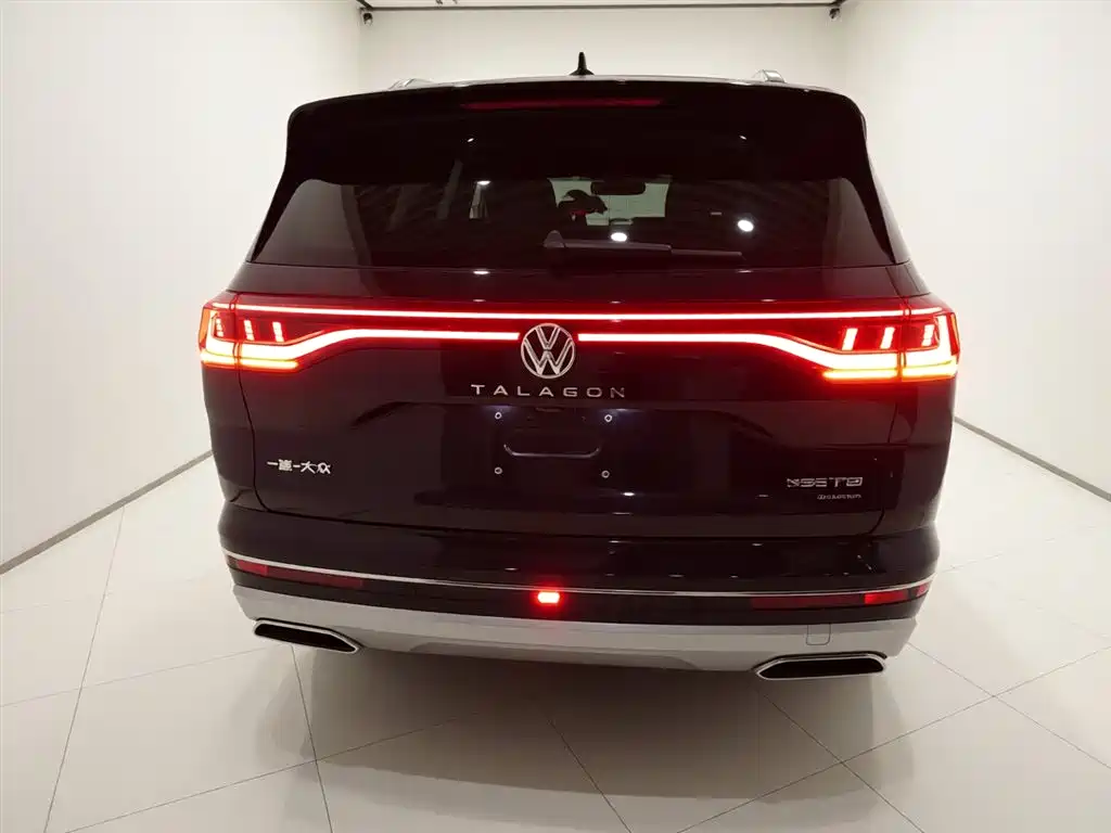 Volkswagen Talagon 2022 380TSI 4WD Luxury Premium Pro Edition 6-seater фото 6