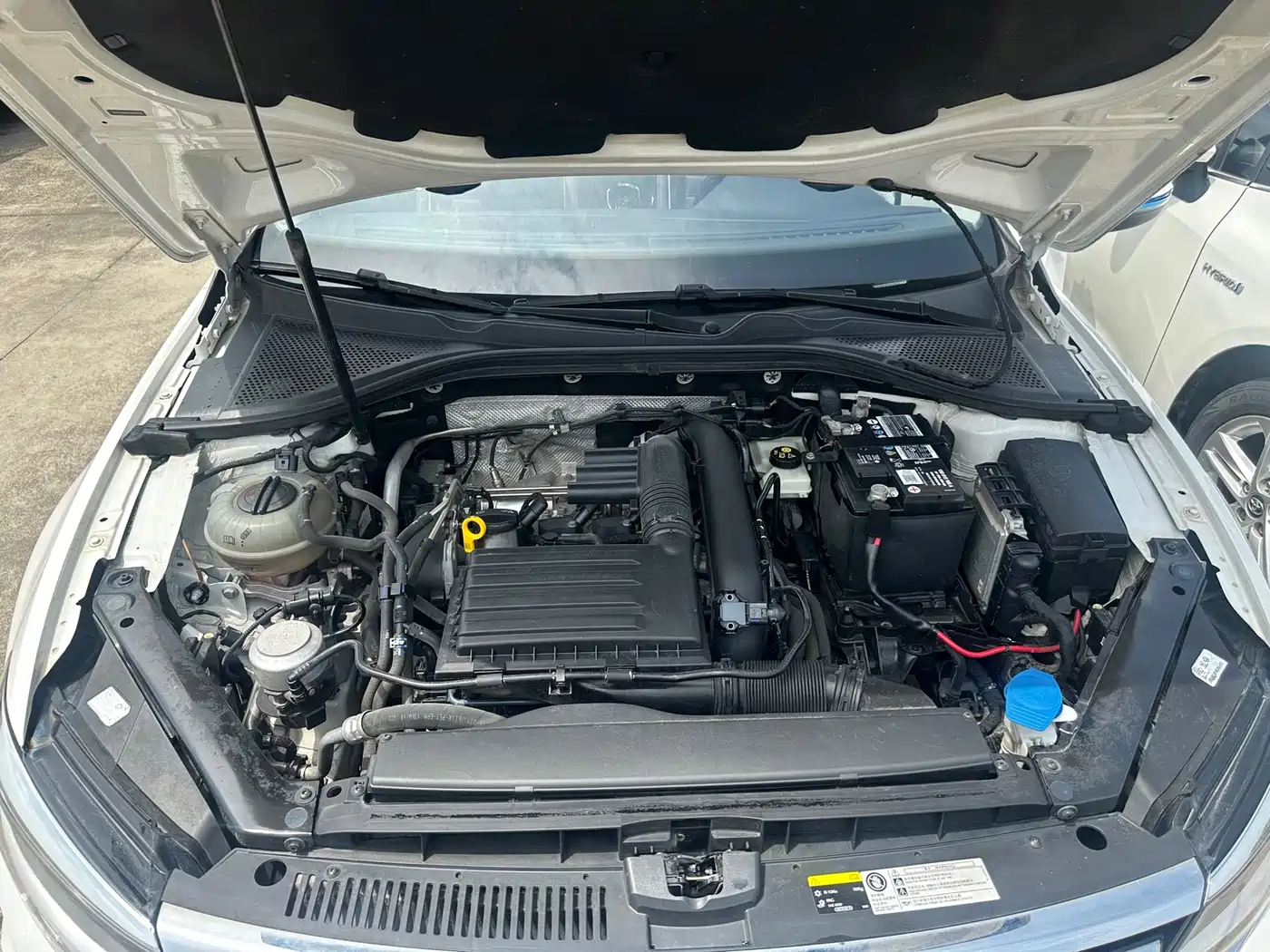 Volkswagen Lamando 2019 280TSI DSG Luxury Edition China VI фото 9