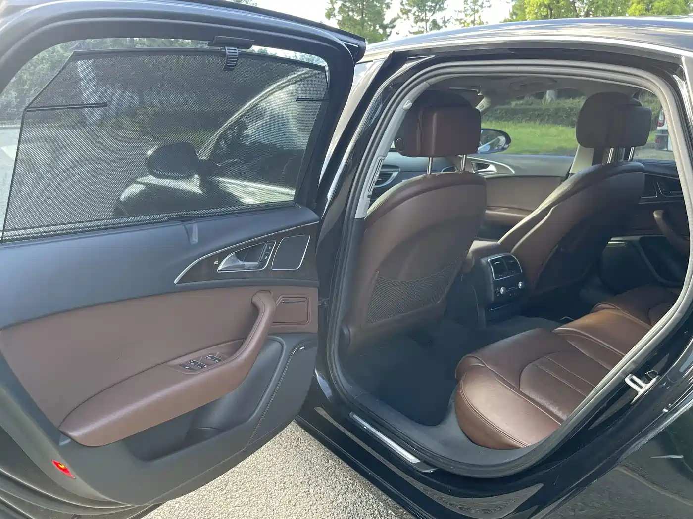 Фото 6 - Audi A6L