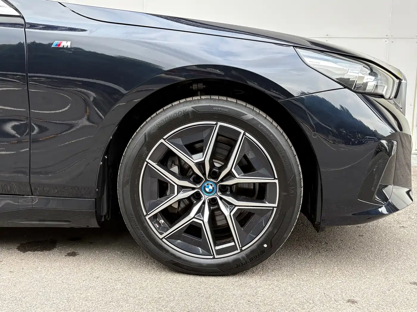 BMW i5 2025 2025 eDrive 40L M Sport Package