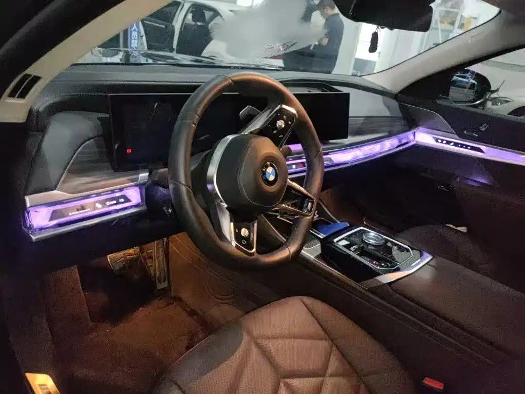 BMW 7 Series 2025 2023 Model 735Li M Sport Package