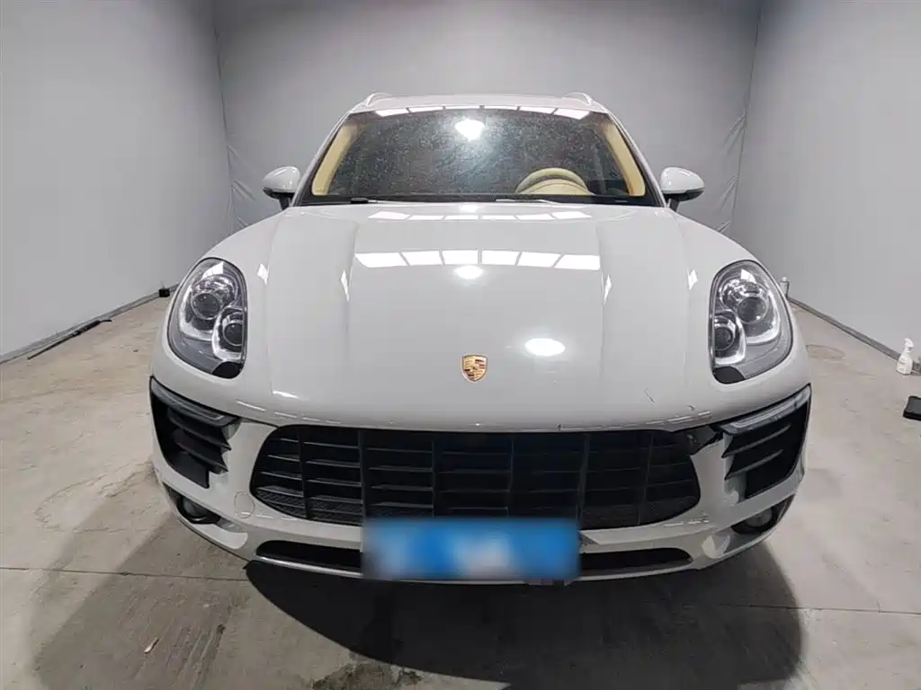 Porsche Macan 2016 Macan 2.0T фото 3