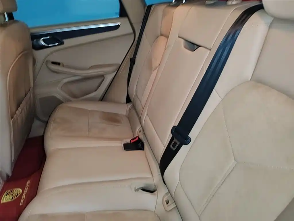 Porsche Macan 2016 Macan 2.0T фото 17