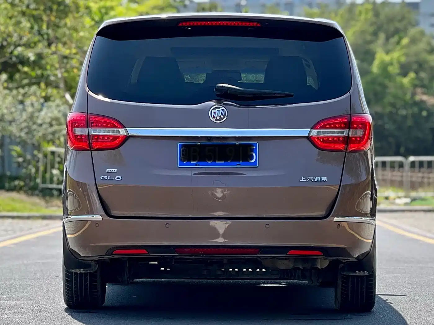 Buick GL8 2018 28T Luxury Model China VI фото 4