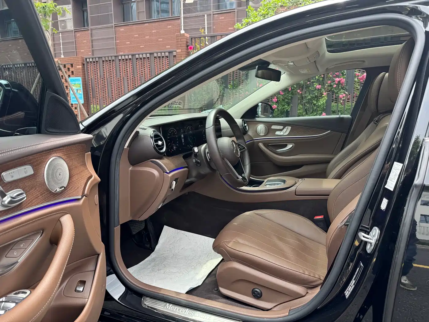 Mercedes-Benz E-Class 2023 E 300 L Luxury фото 4