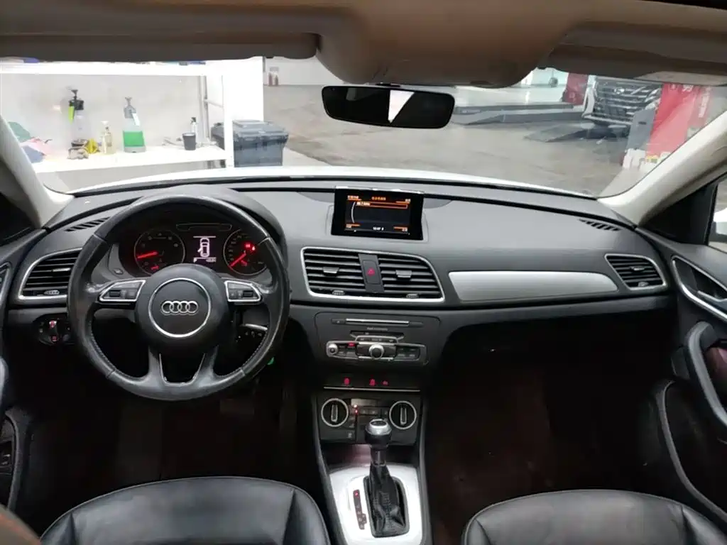 Audi Q3 2017 30 TFSI Fashion фото 10