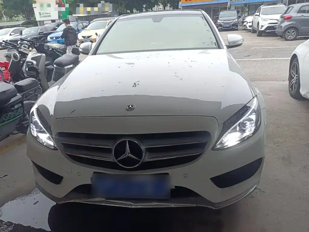 Mercedes-Benz C-Class 2017 Facelift C 200 L Sport Edition фото 3