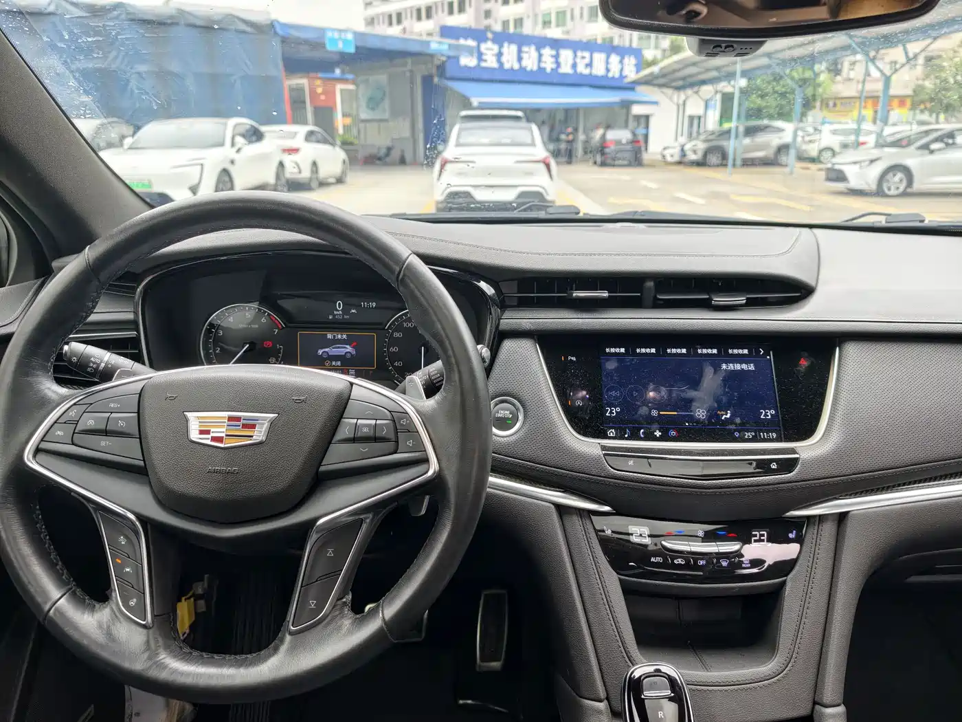 CADILLAC XT5