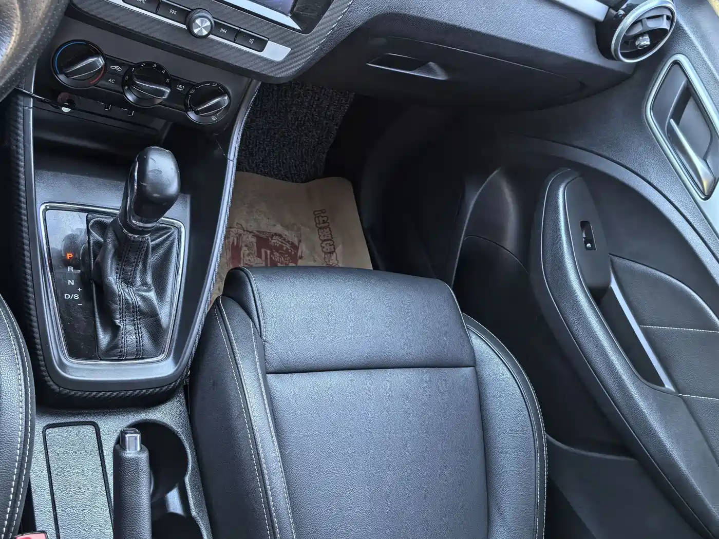 MG ZS 2018 2018 1.5L Automatic Luxury China V