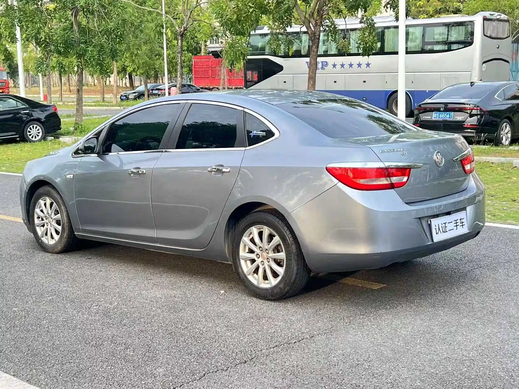 Фото 23 - Buick Excelle