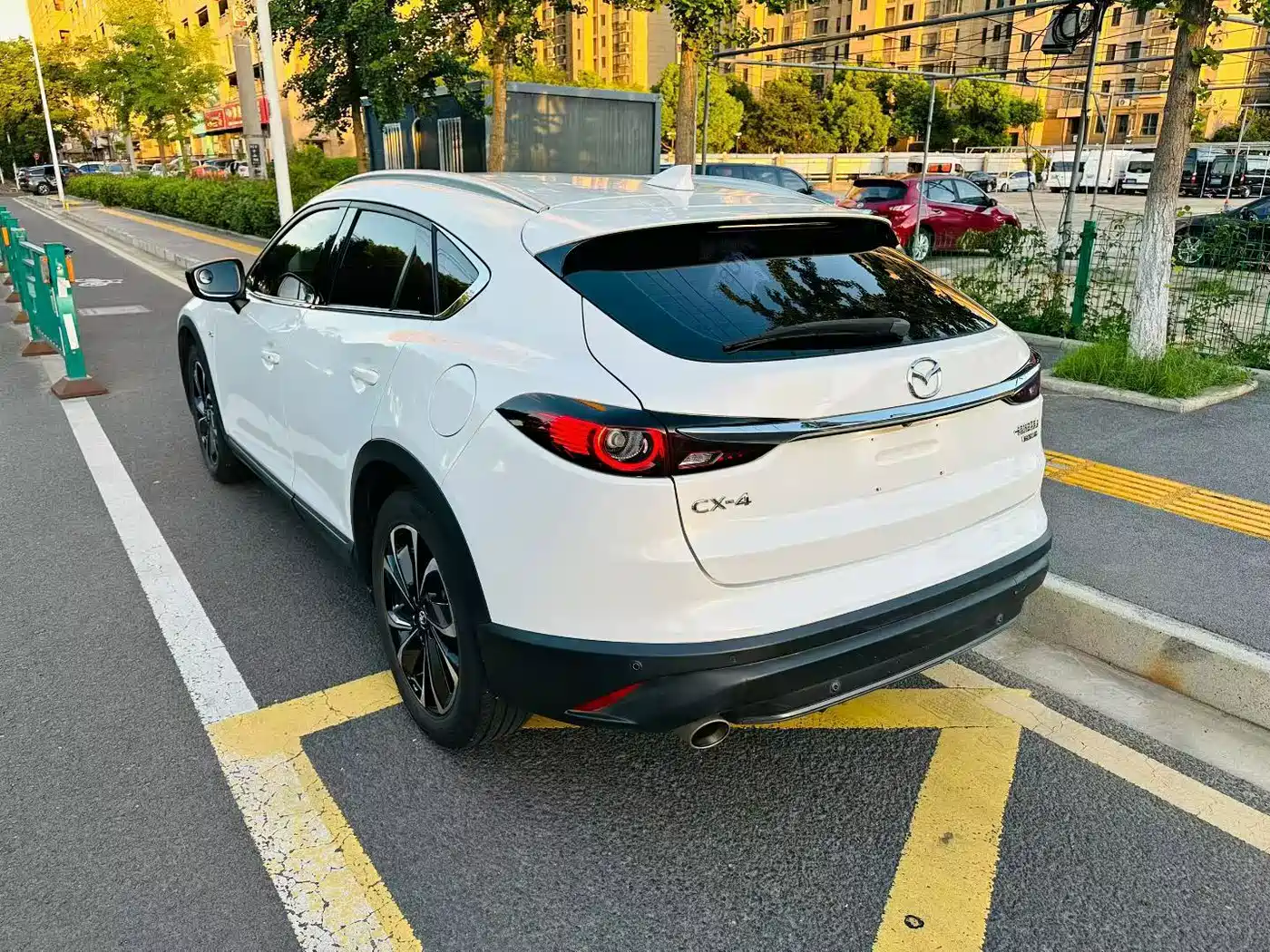 Фото 6 - Mazda CX-4