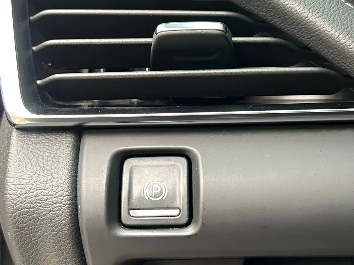 Cadillac CT5 2022 28T Luxury (Standard) фото 24