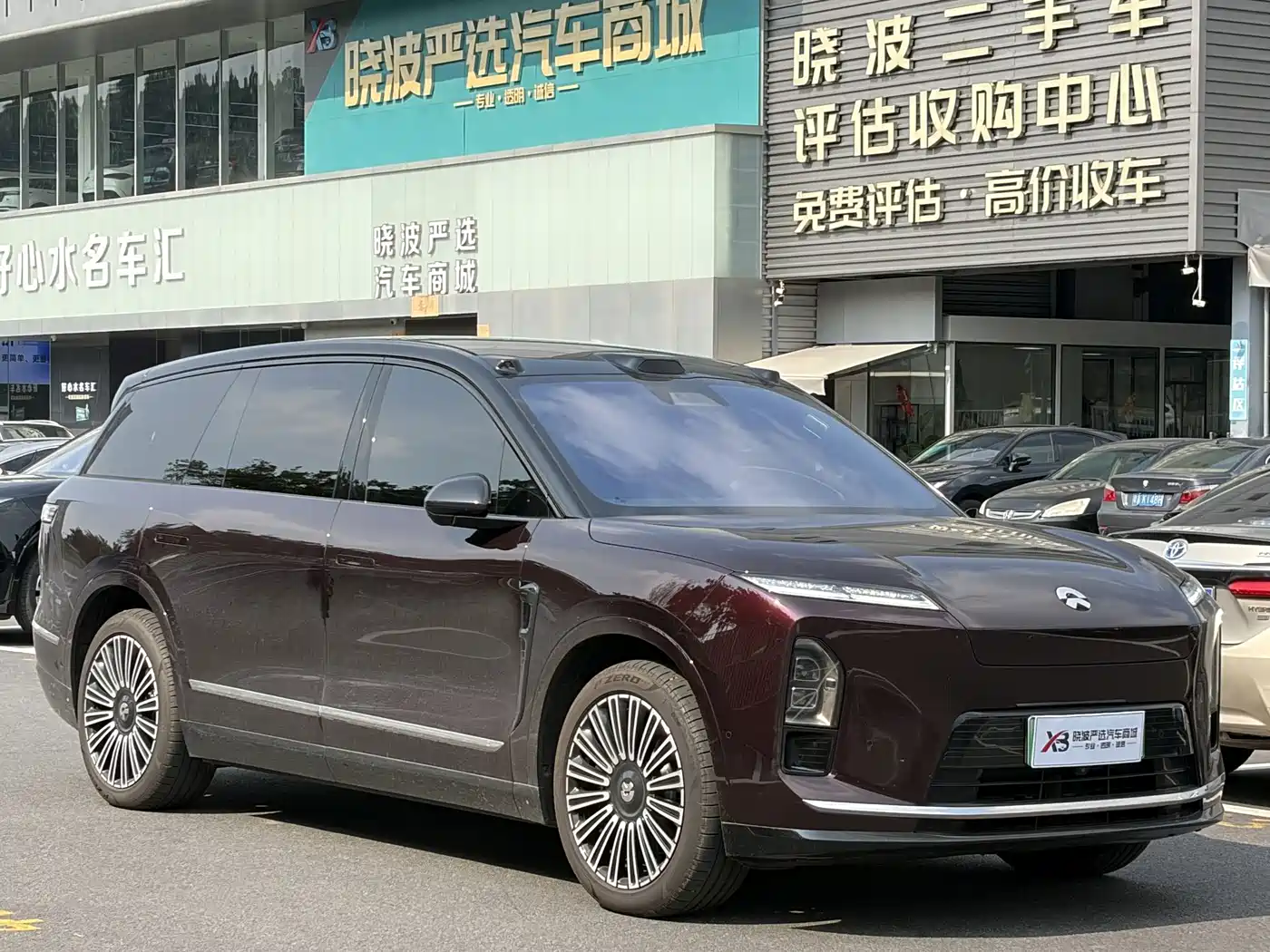NIO ES8 2026 2025 Model 6-Seat Executive Luxury Edition