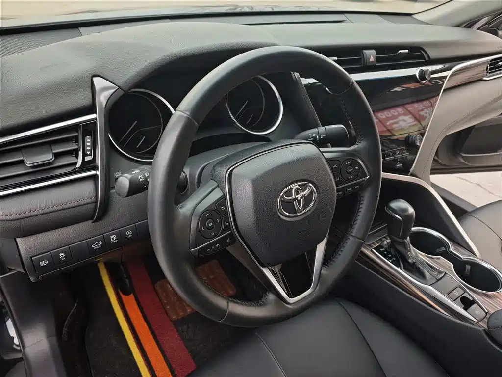 Toyota Camry 2019 Facelift 2.0G Luxury Edition фото 14