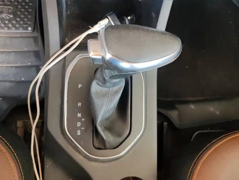 FAW Senya R7 2017 2016 Model 1.6L Automatic Premium