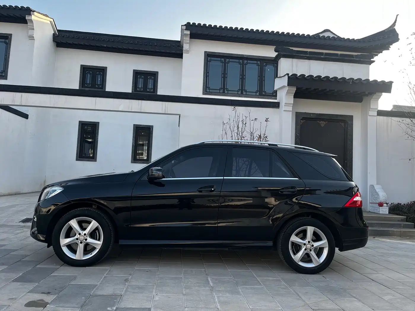 Mercedes-Benz M-Class 2015 ML 400 4MATIC Dynamic фото 4