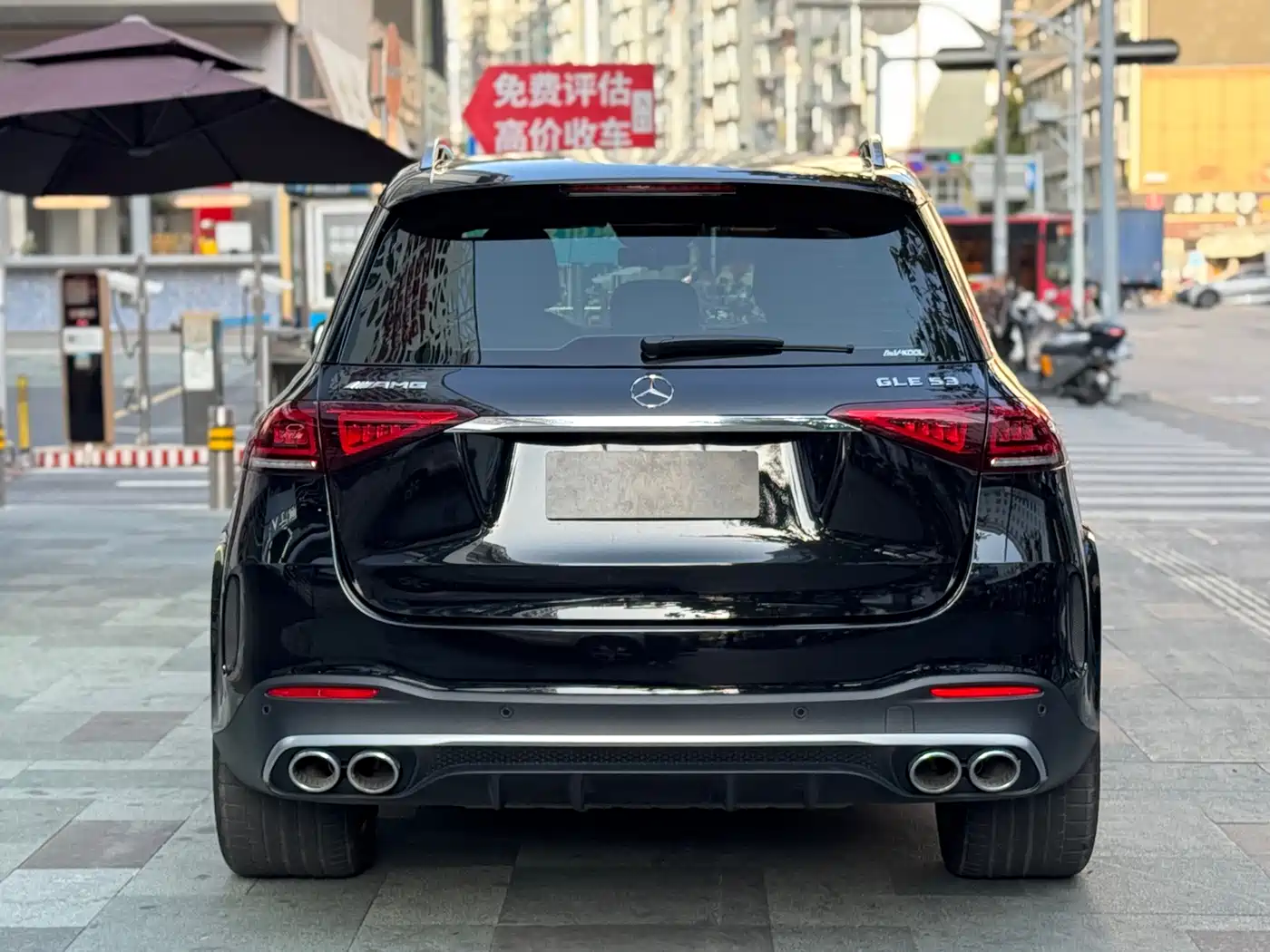 MERCEDES-BENZ GLE AMG