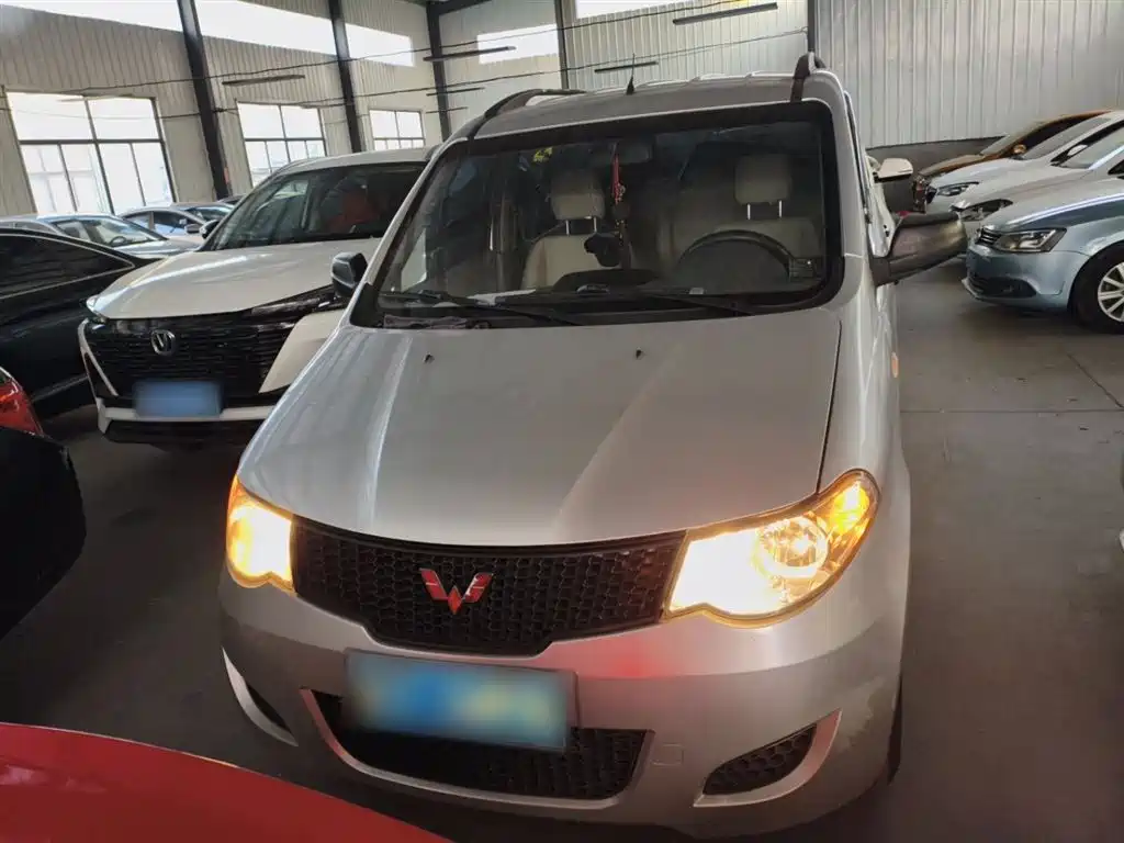 Wuling Motors Wuling Hongguang 2014 2010 1.2L Basic (China IV)
