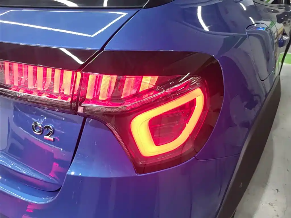 Lynk & Co 02 2018 1.5T DCT 2WD Power Edition China V фото 8
