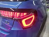 Фото 8 - Lynk & Co 02