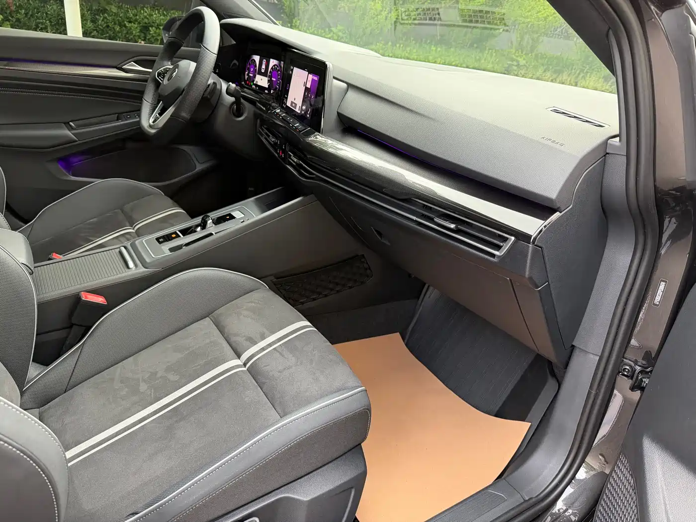 Volkswagen Golf 2023 280TSI DSG R-Line Lite фото 8