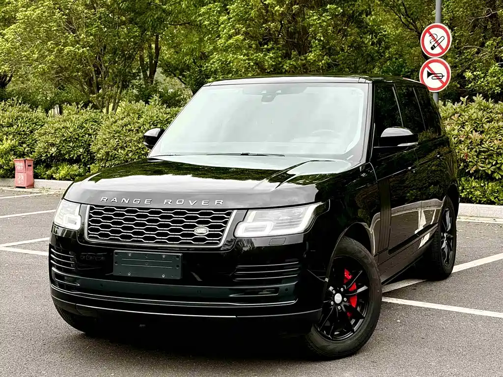 Land Rover Range Rover 2021 3.0 L6 Golden Age Edition