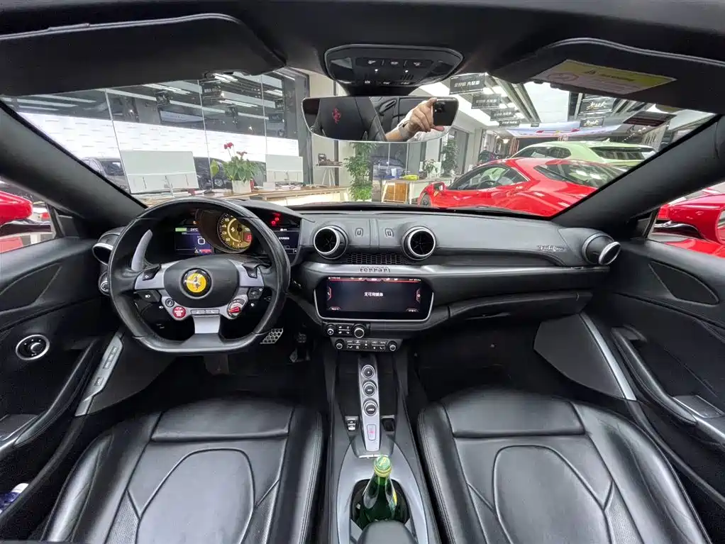 FERRARI PORTOFINO