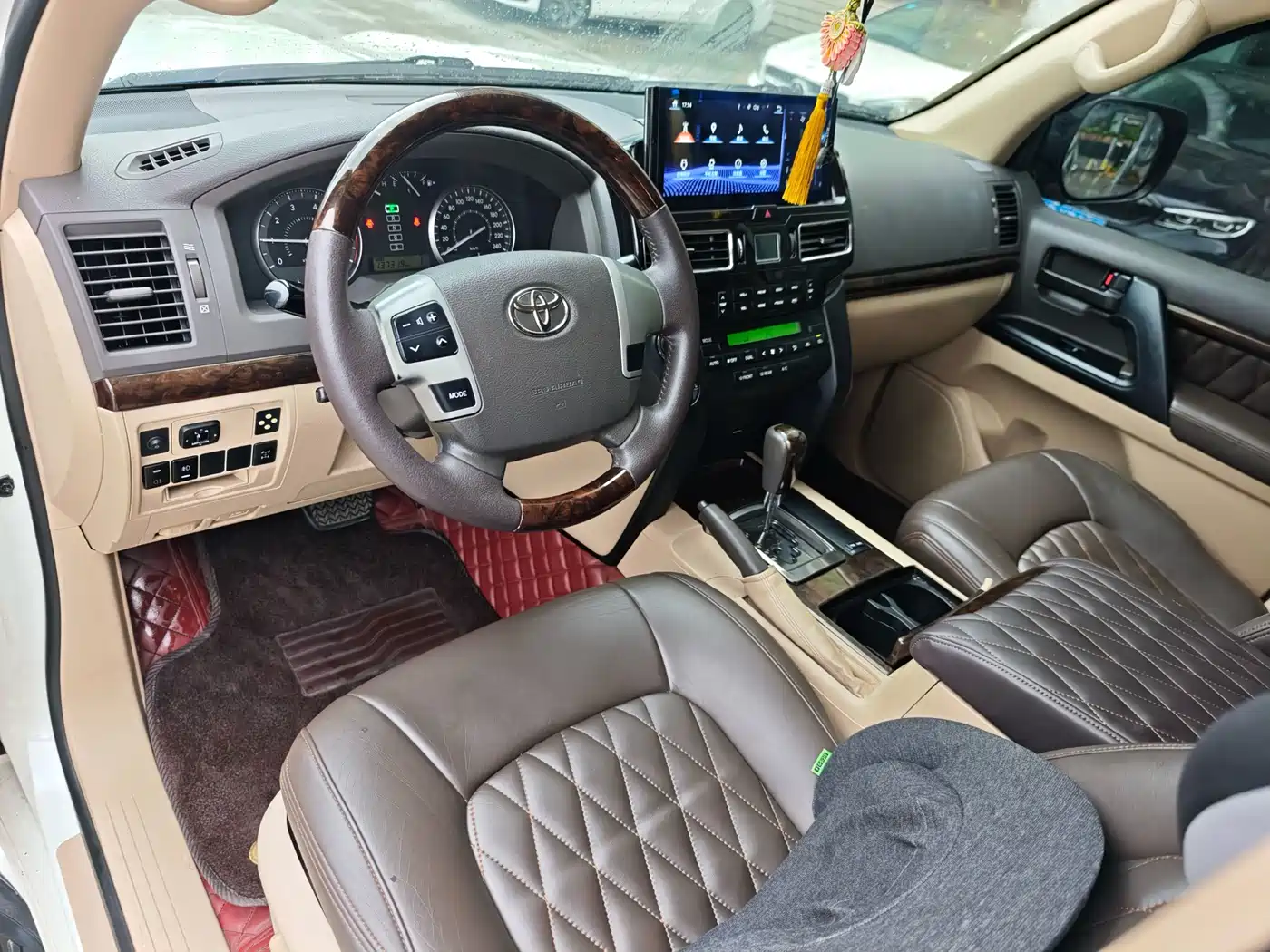 Toyota Land Cruiser (Import) 2015 2015 4.0L V6 Middle East Limited Edition