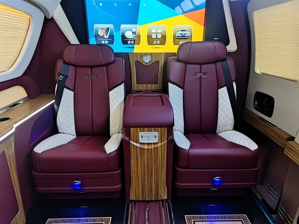 GMC Savana 2018 2014 5.3L AWD Leader Edition