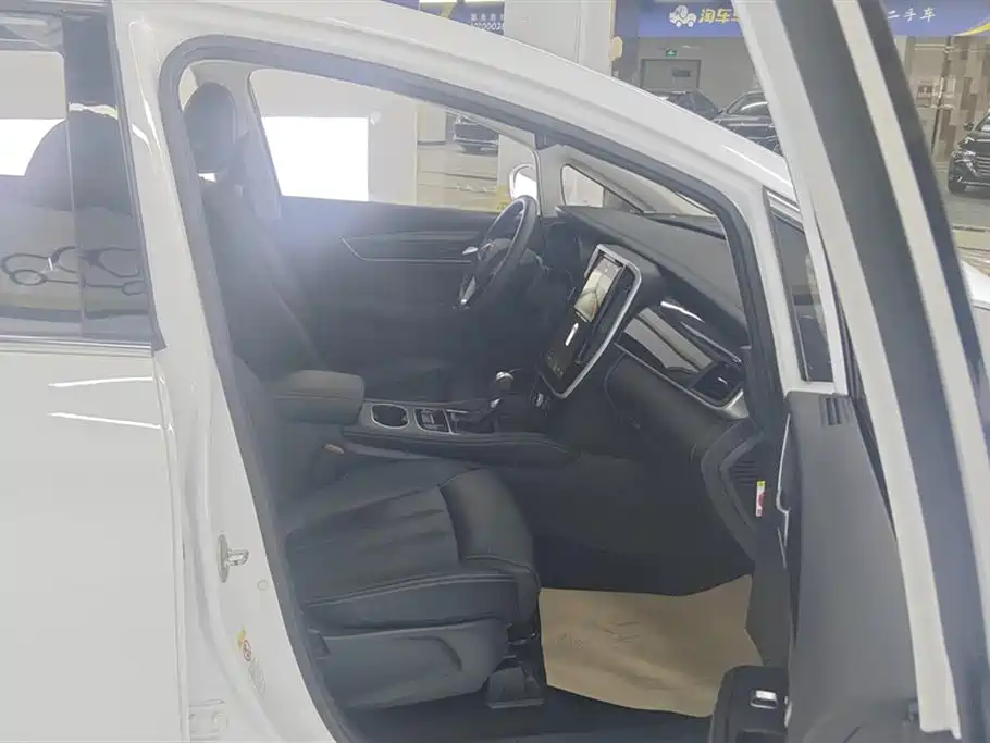 BYD Song MAX 2017 1.5T Auto Smart Luxury 7-Seater фото 8