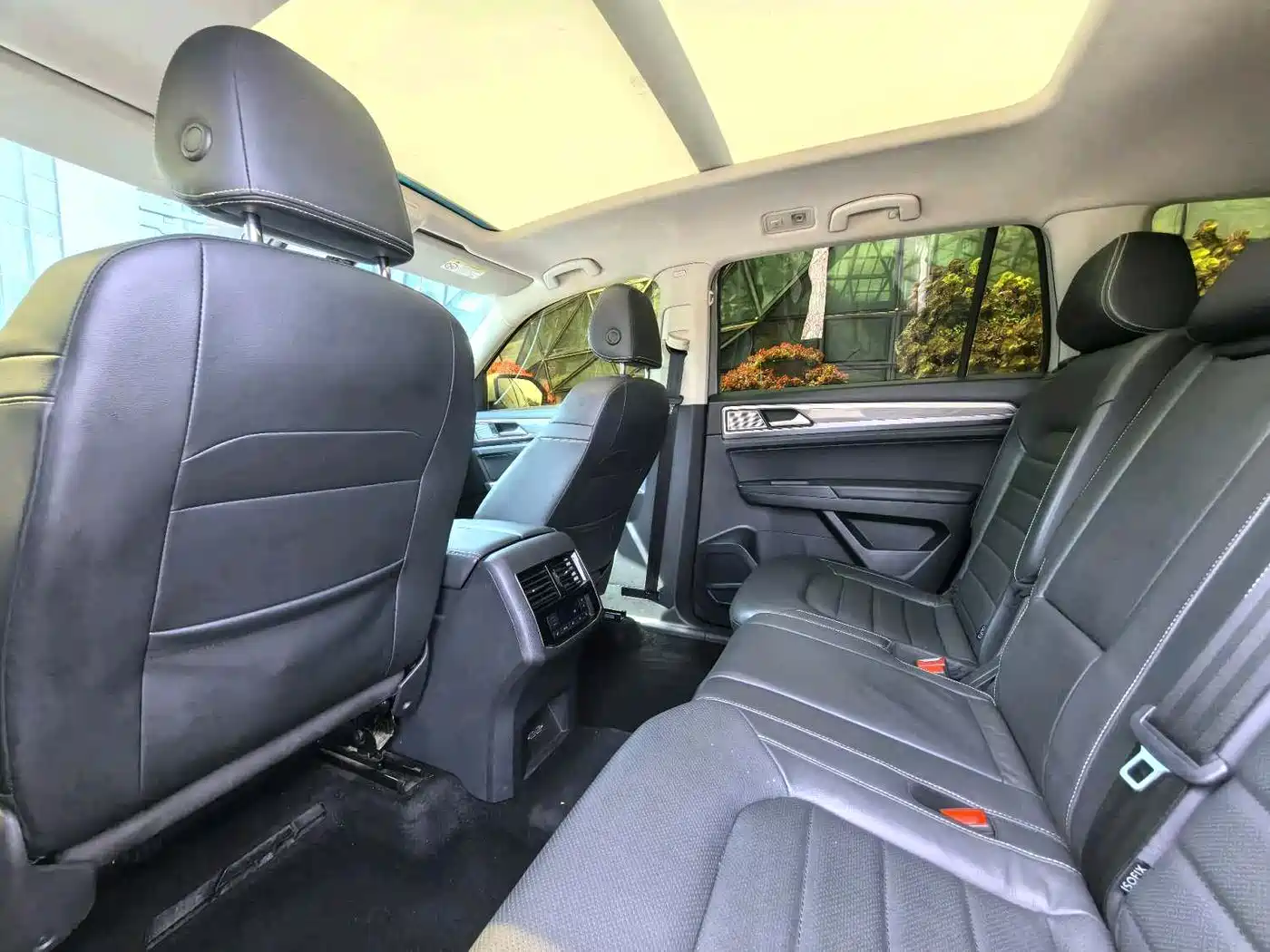 Volkswagen Teramont 2020 380TSI 4WD Luxury Edition China VI фото 9