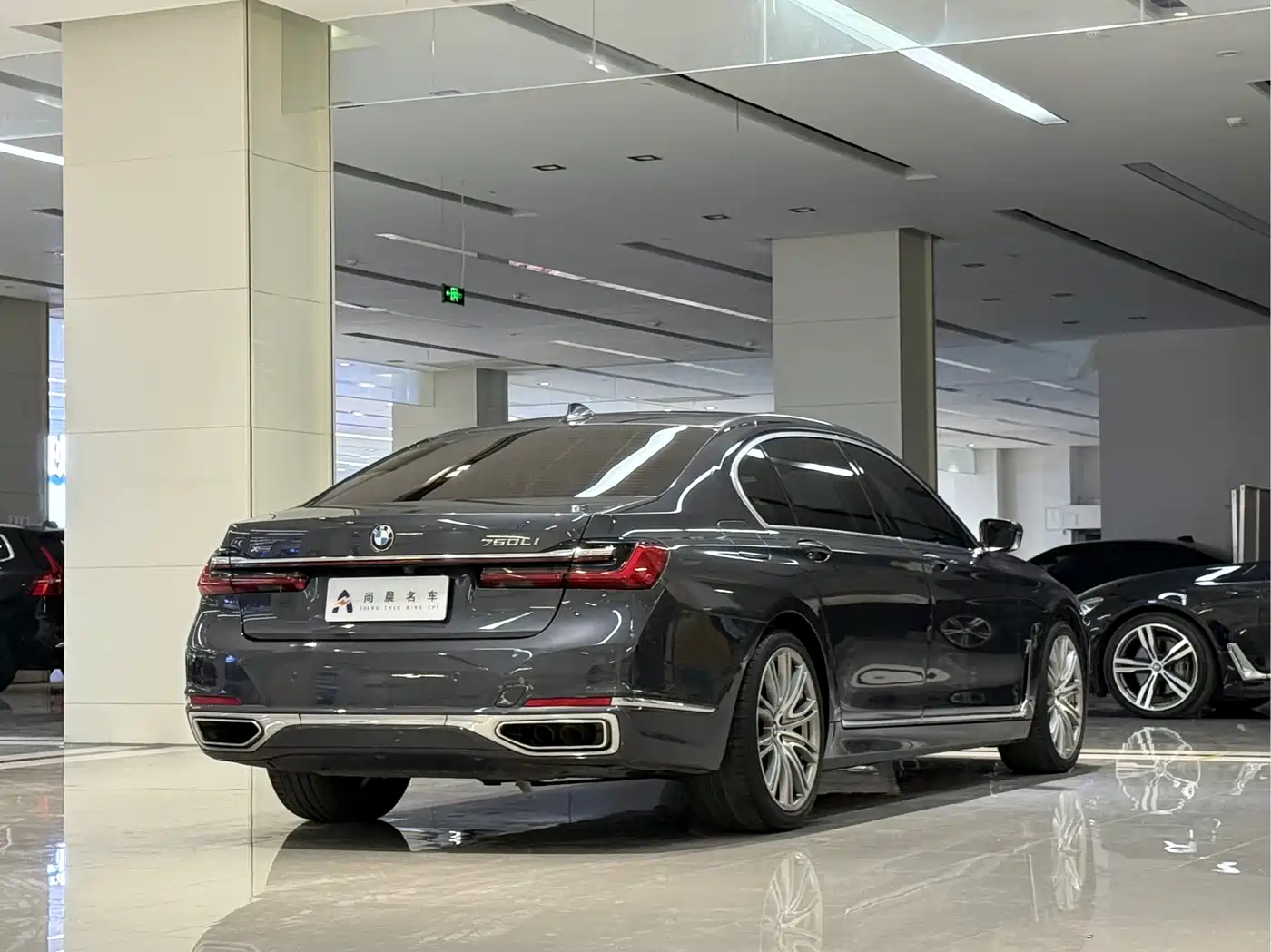 BMW 7 Series 2019 750Li xDrive V8 Luxury Package фото 18