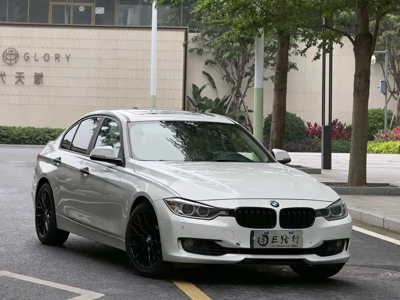 BMW 3 Series 2015 320i Fashion фото 3