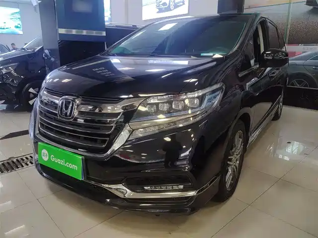Honda Elysion 2019 2.0L Hybrid Luxury Edition