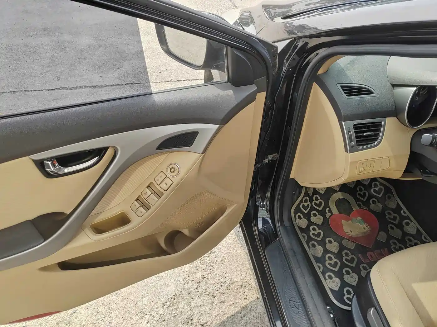 Hyundai Langdong 2012 1.6L Manual Leading фото 8