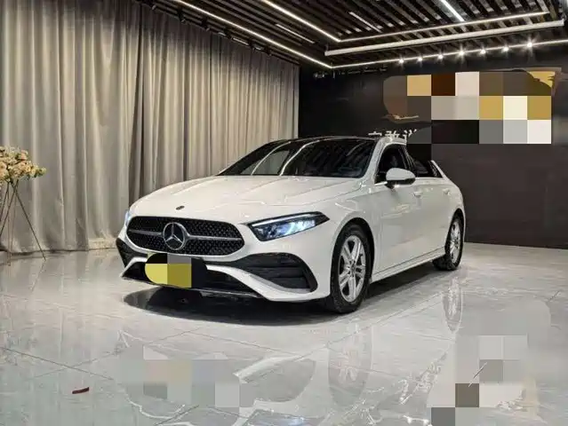  Mercedes-Benz Mercedes-Benz A-Class 2023 A 180 L