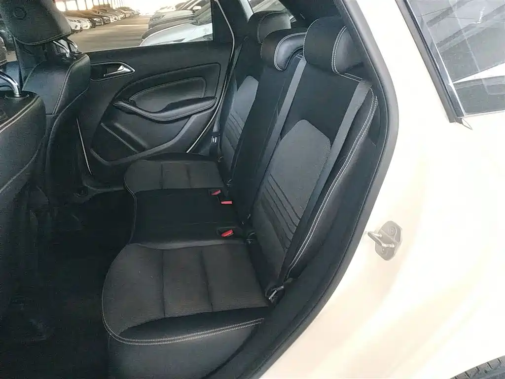 Mercedes-Benz B-Class 2015 B 200 Dynamic фото 14