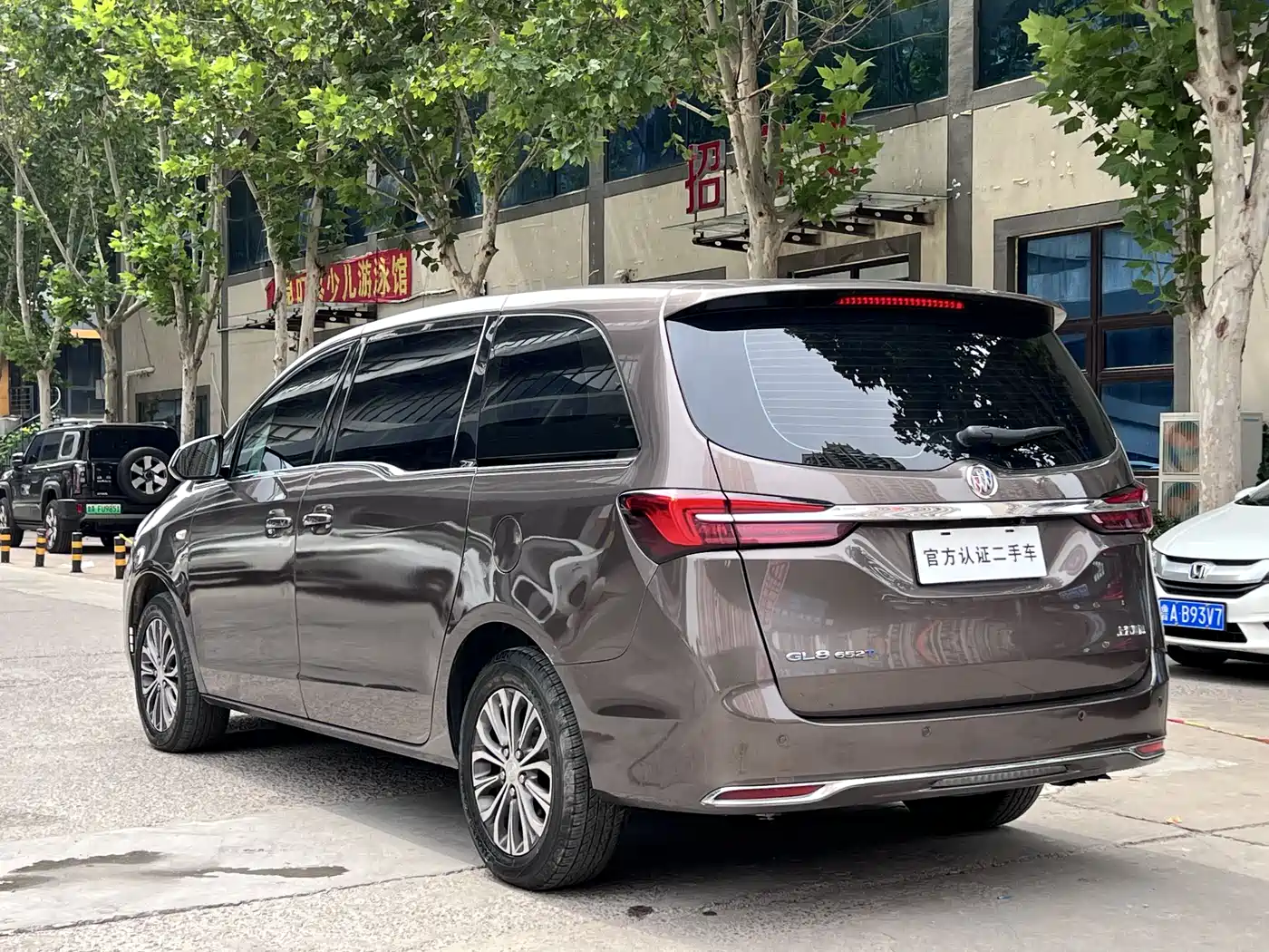 Buick GL8 2022 Land Business Class 652T Luxury фото 25