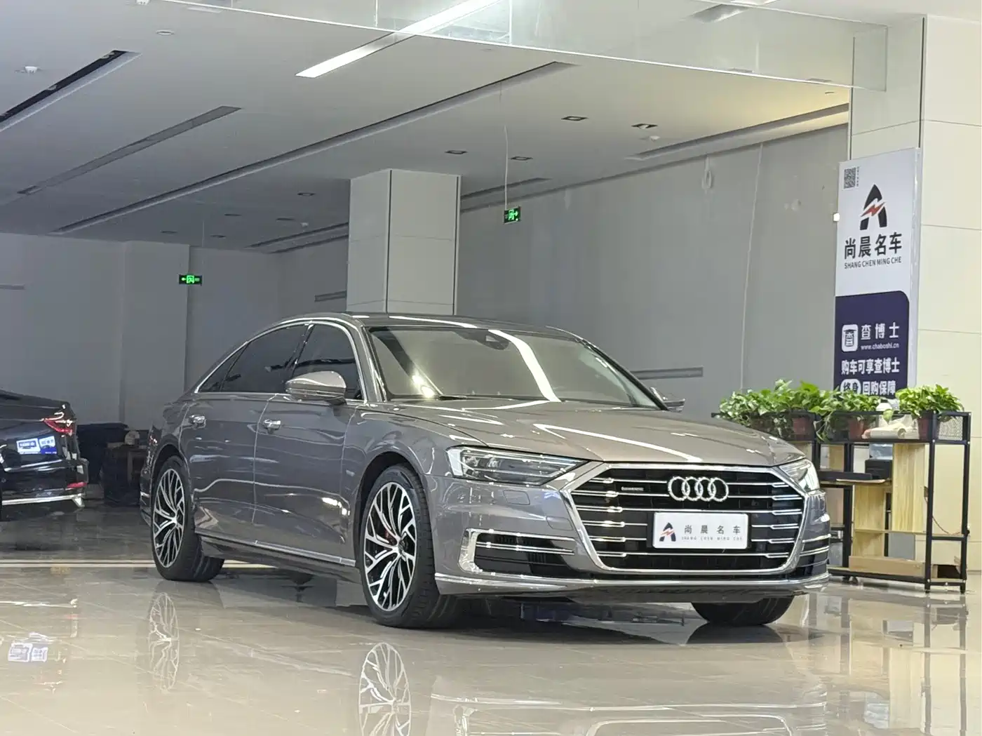 Audi A8 2018 A8L 55 TFSI quattro Launch Premium фото 3