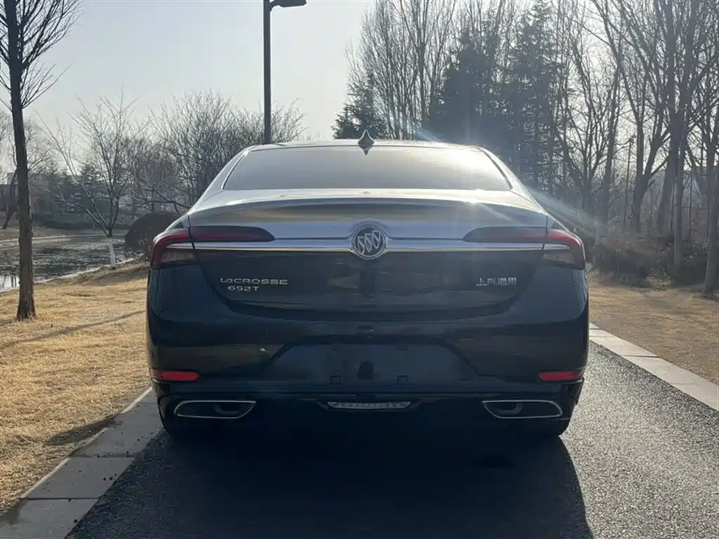 Buick LaCrosse 2022 652T Luxury фото 25