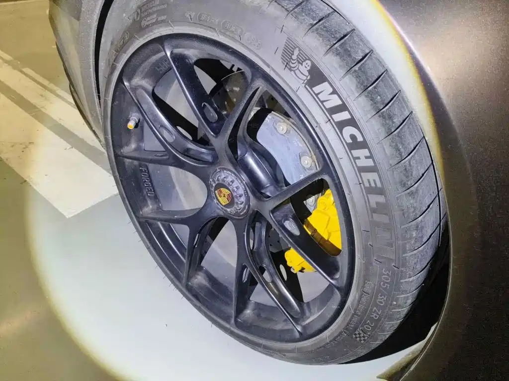 Photo 6 - Porsche 911