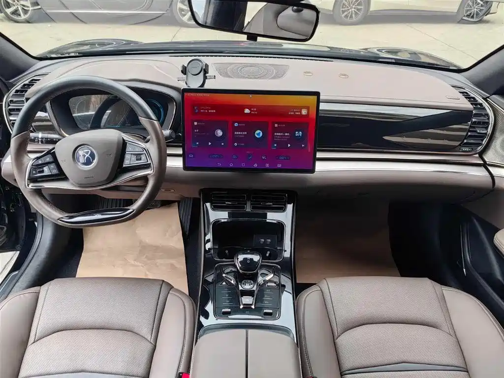 BYD Han 2020 EV Extended Range Luxury фото 10