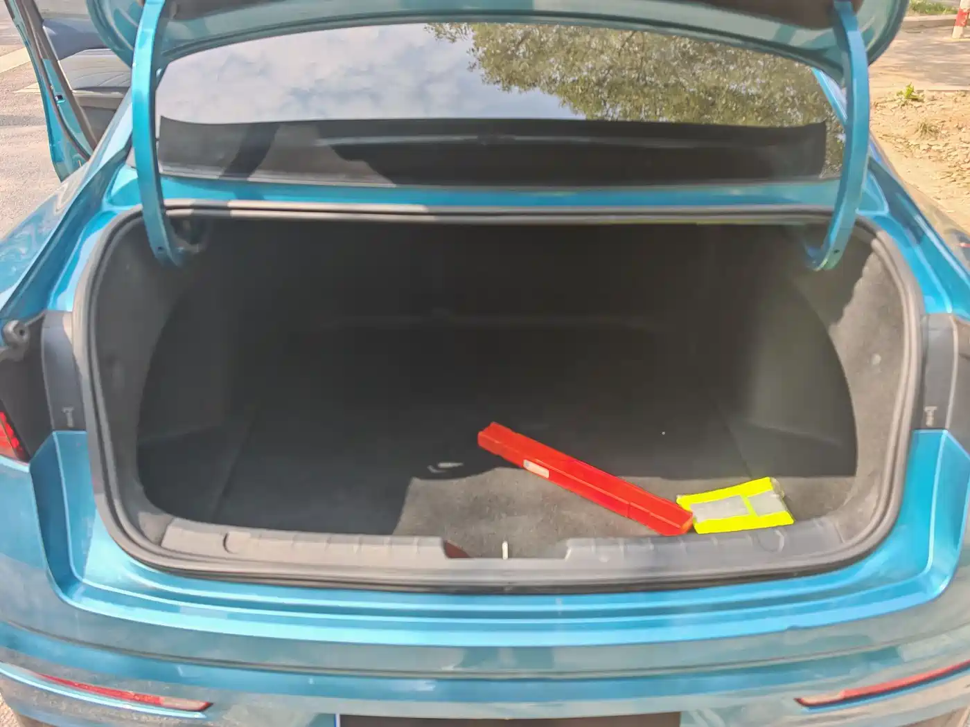 GEELY AUTOMOBILE XINGRUI