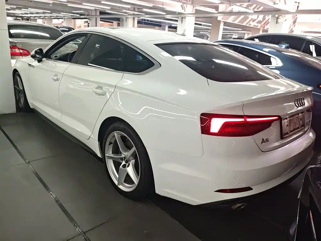 Audi A5 (Import) 2017 Sportback 40 TFSI Fashion фото 5