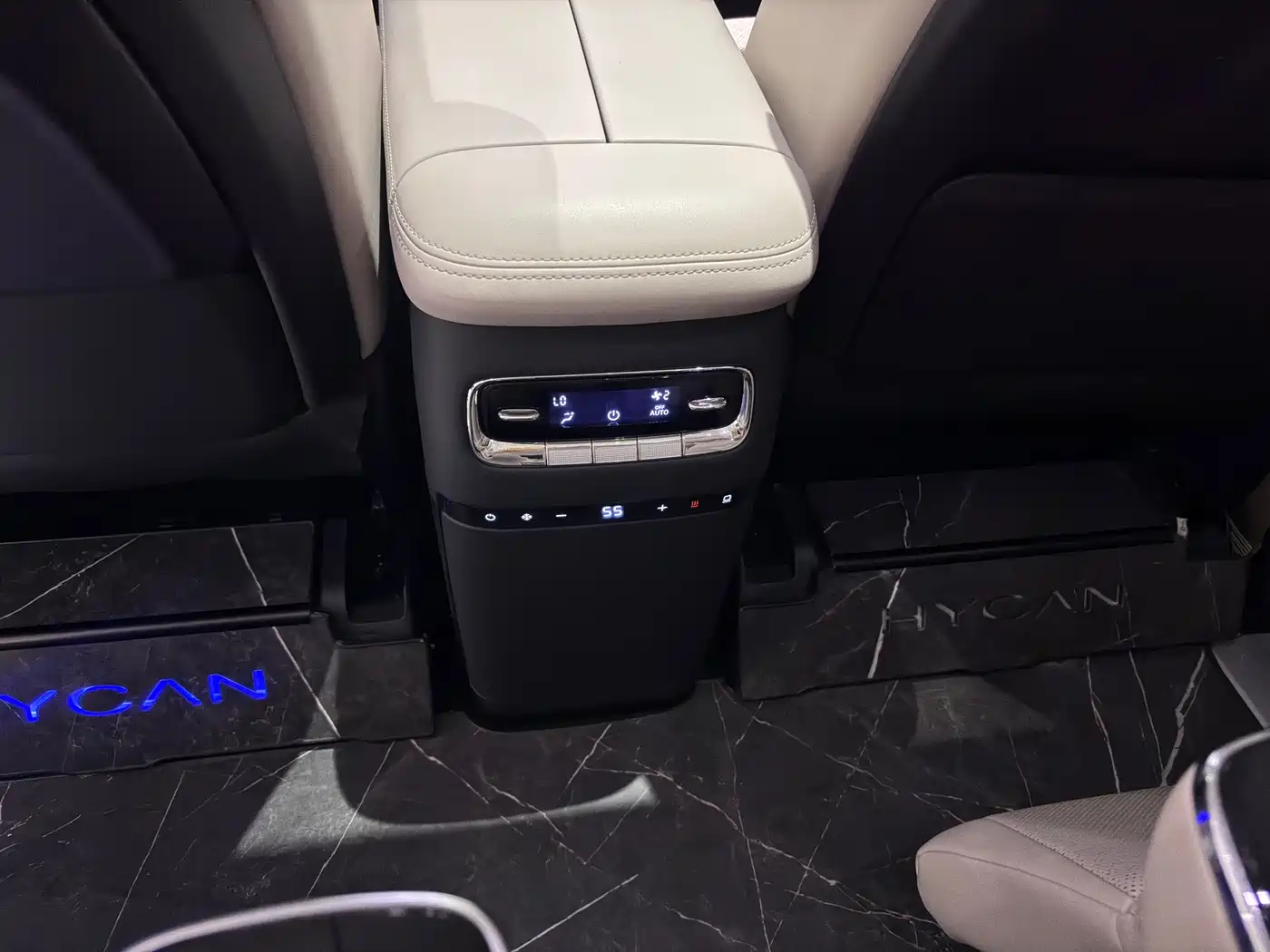 Hycan Auto Hycan V09 2023, Honor Edition 762 — автомобиль под заказ из Южной Кореи, фото 17