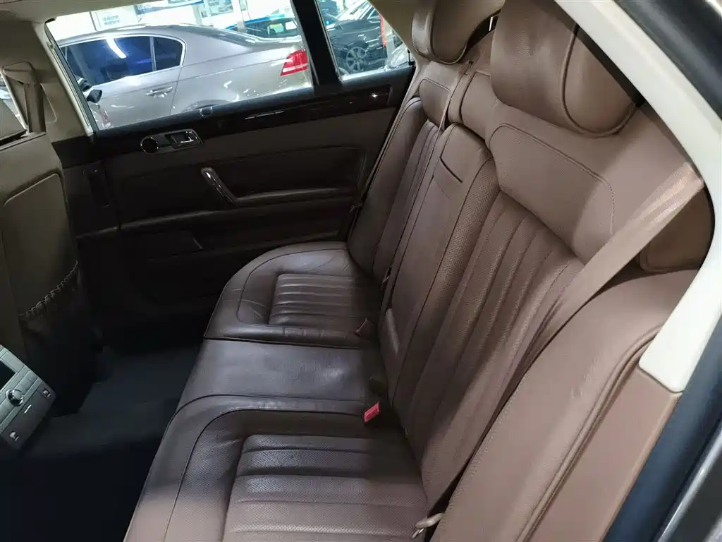 Volkswagen Phaeton 2012 3.0L Executive фото 14