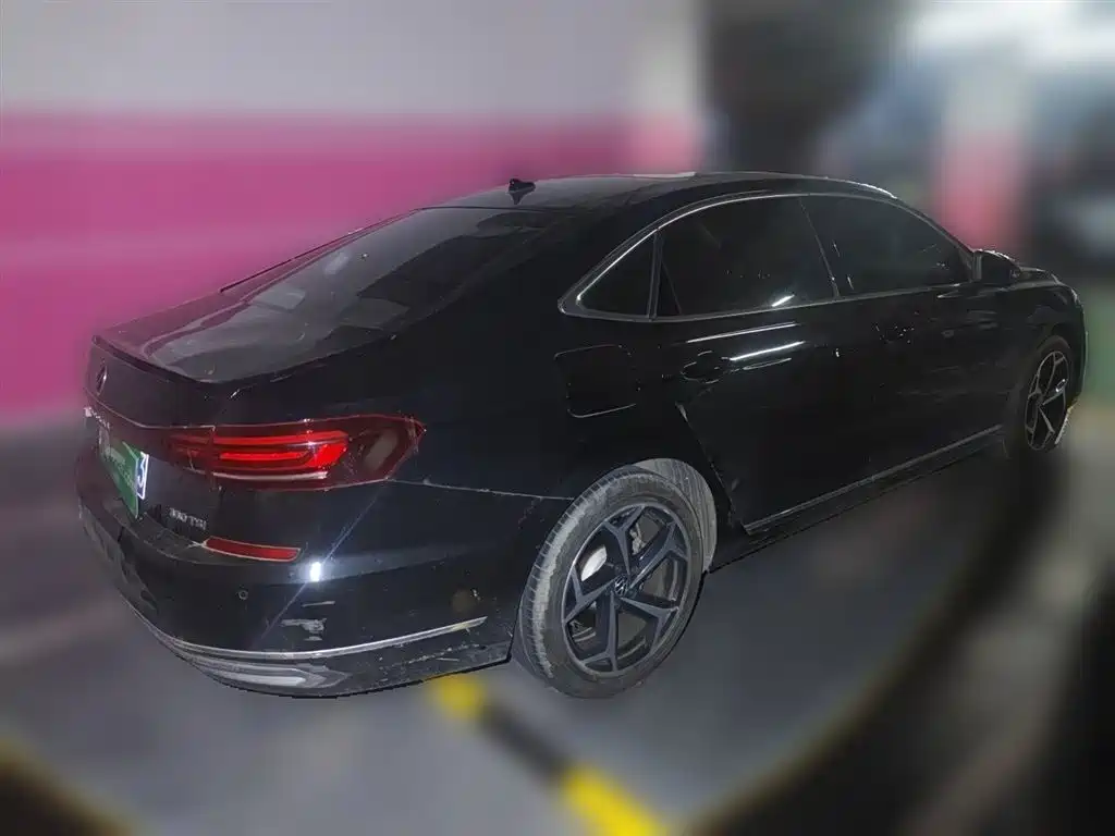 Volkswagen Passat 2022 330TSI Starlight Elite Edition фото 5