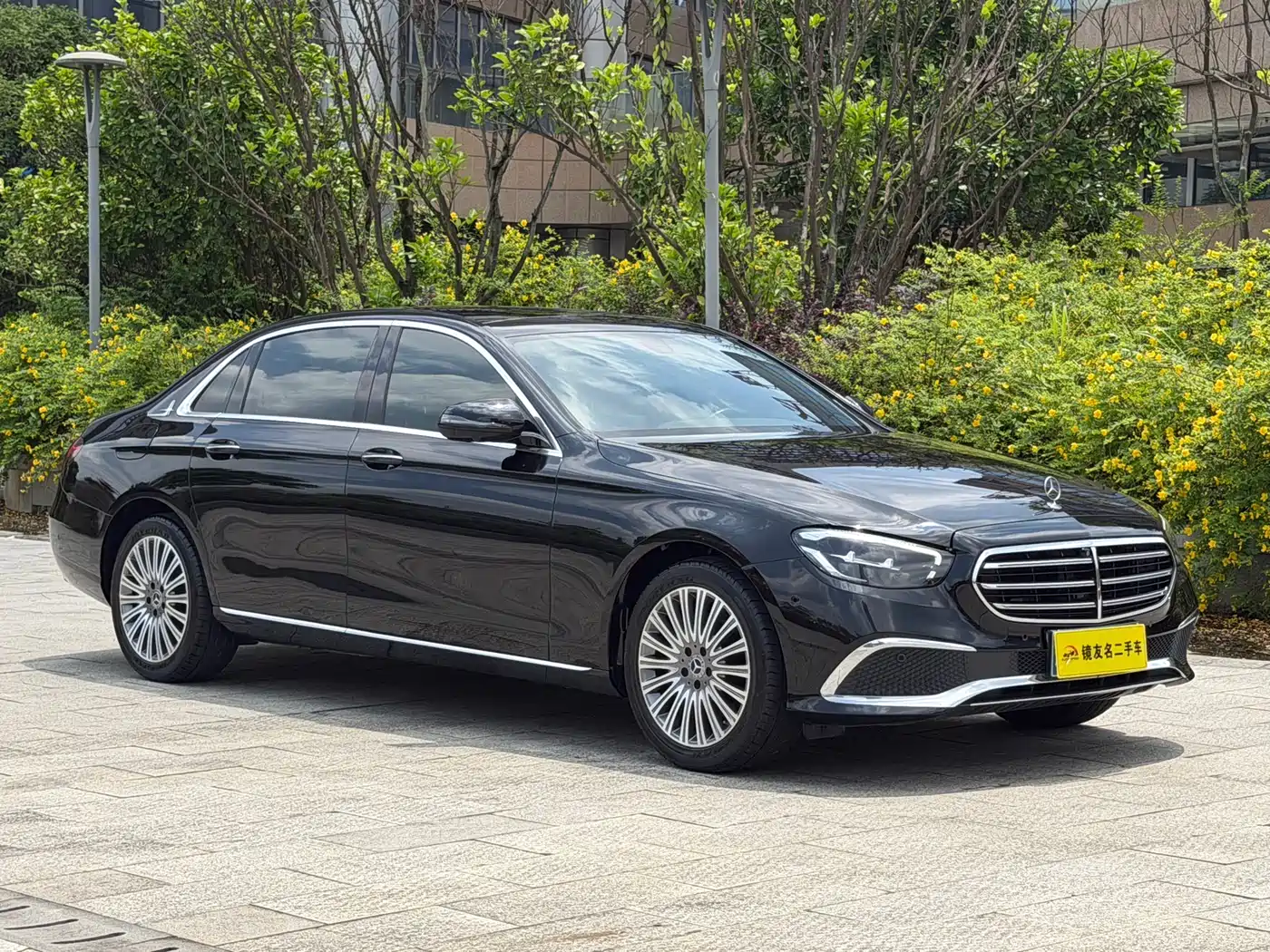 Mercedes-Benz E-Class 2021 E 300 L Fashion фото 3